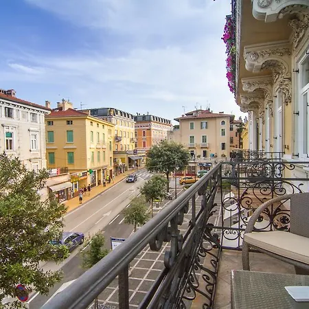 Apartamento Luxury Centre Of *
