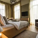 Luxury Centre Of 아파트 오파티아
