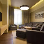 Luxury Centre Of شقة أوباتيا