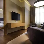 Luxury Centre Of * أوباتيا